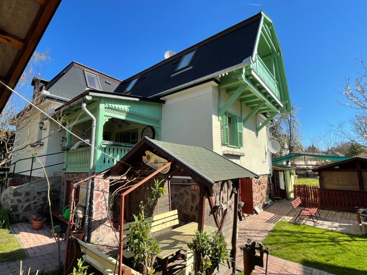 Tamas Apartman Balatonfoeldvar Sziveben- Egesz Evben Nyitva! Exterior photo