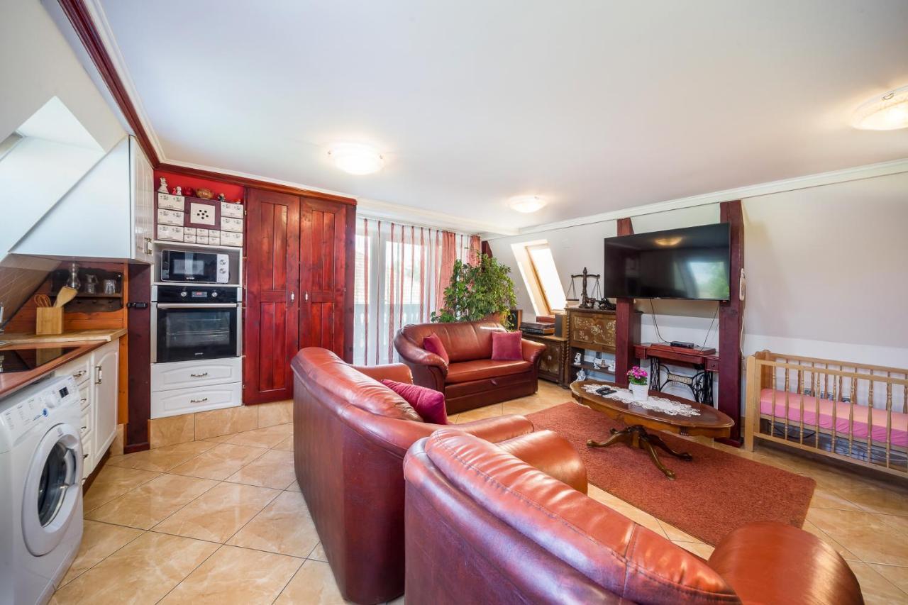 Tamas Apartman Balatonfoeldvar Sziveben- Egesz Evben Nyitva! Exterior photo