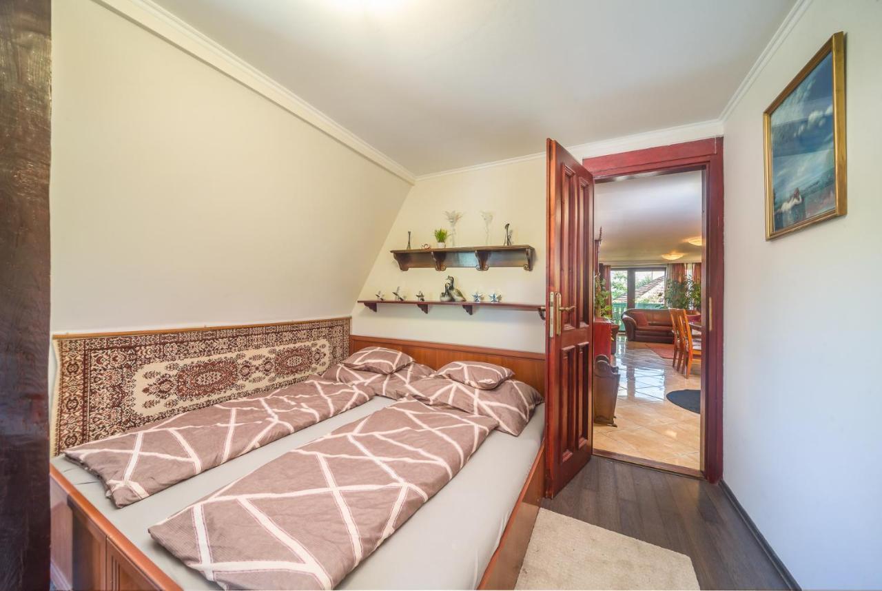 Tamas Apartman Balatonfoeldvar Sziveben- Egesz Evben Nyitva! Exterior photo